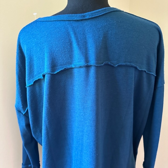 *FORGOTTEN GRACE* Blue Long Sleeve Shirt Size Medium - Picture 5 of 9
